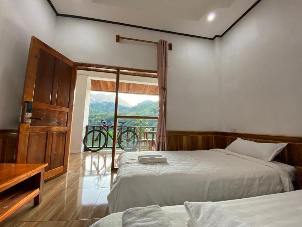Sabaidee Nongkiaw River View Hotel Nong Khiaw Exterior photo