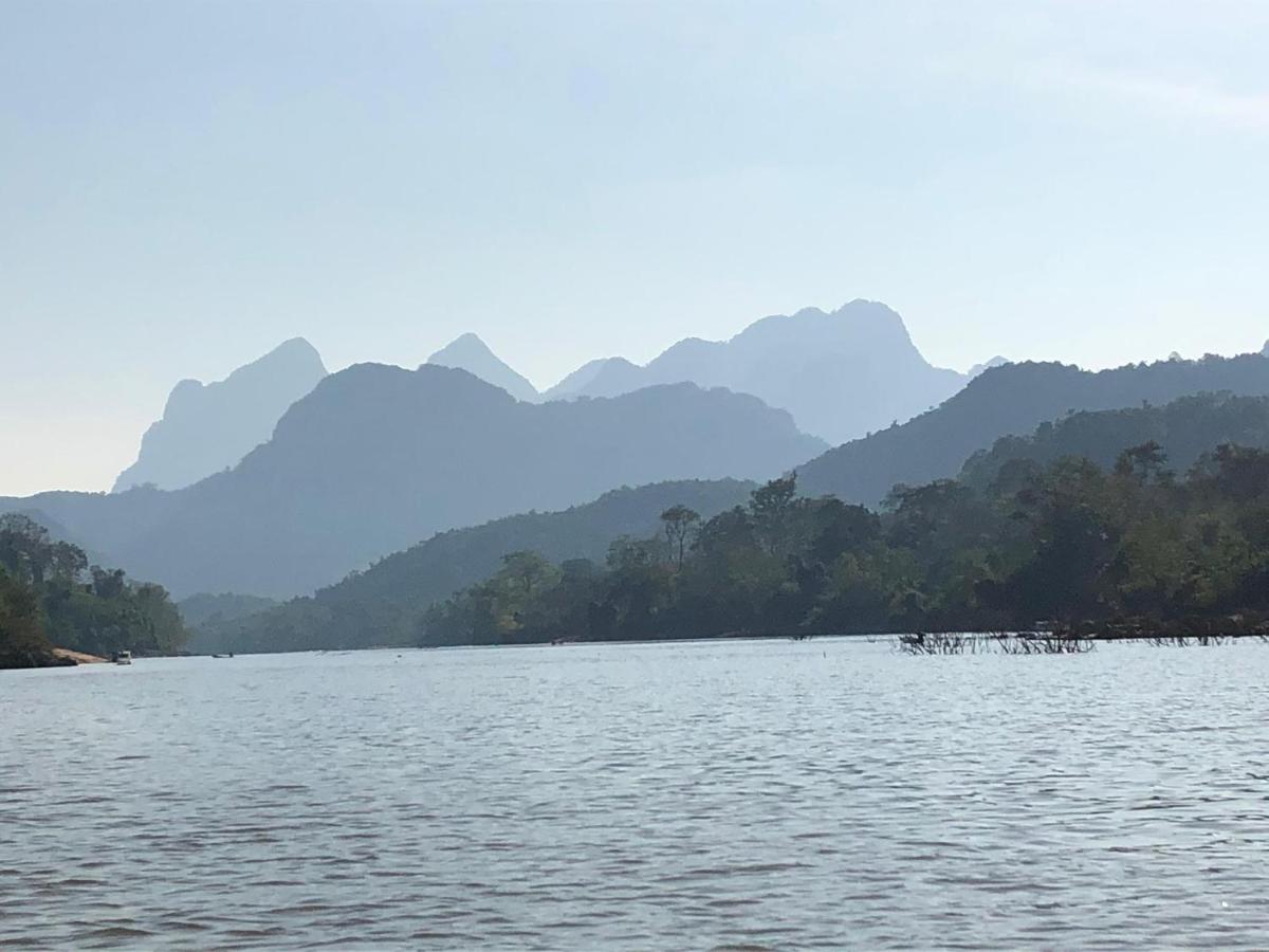 Sabaidee Nongkiaw River View Hotel Nong Khiaw Exterior photo